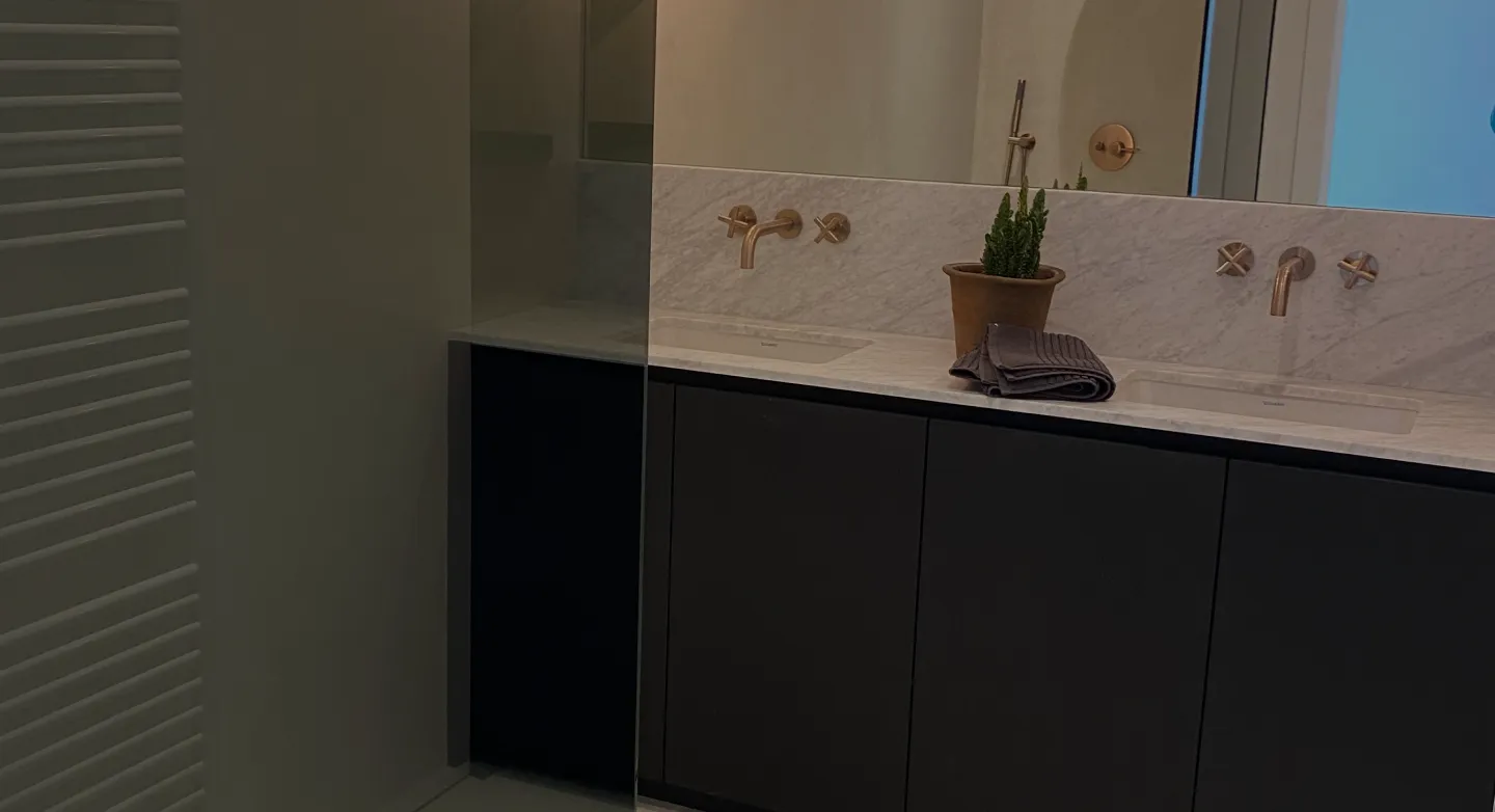 Bathroom interior